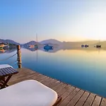 Losta Sahil Evi - Adults Only +12