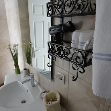 Losta Sahil Evi - Adults Only +12 Affittacamere *