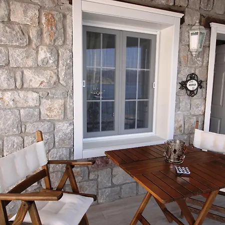 Losta Sahil Evi - Adults Only +12 Maison d'hôtes *