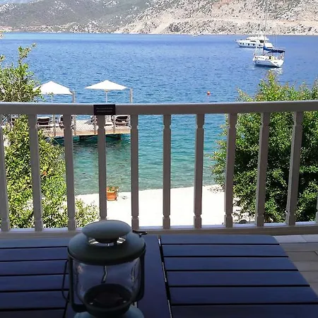 Losta Sahil Evi - Adults Only +12